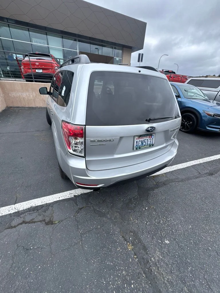 Used 2010 Silver Subaru 2.5X image 3