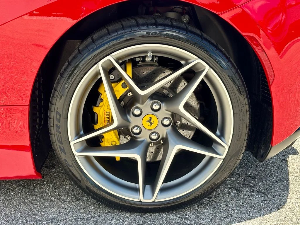 Used 2022 Rosso Corsa Ferrari  image 18