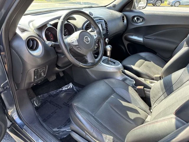 Used 2012 Nissan JUKE SL with VIN JN8AF5MV2CT125837 for sale in Chantilly, VA
