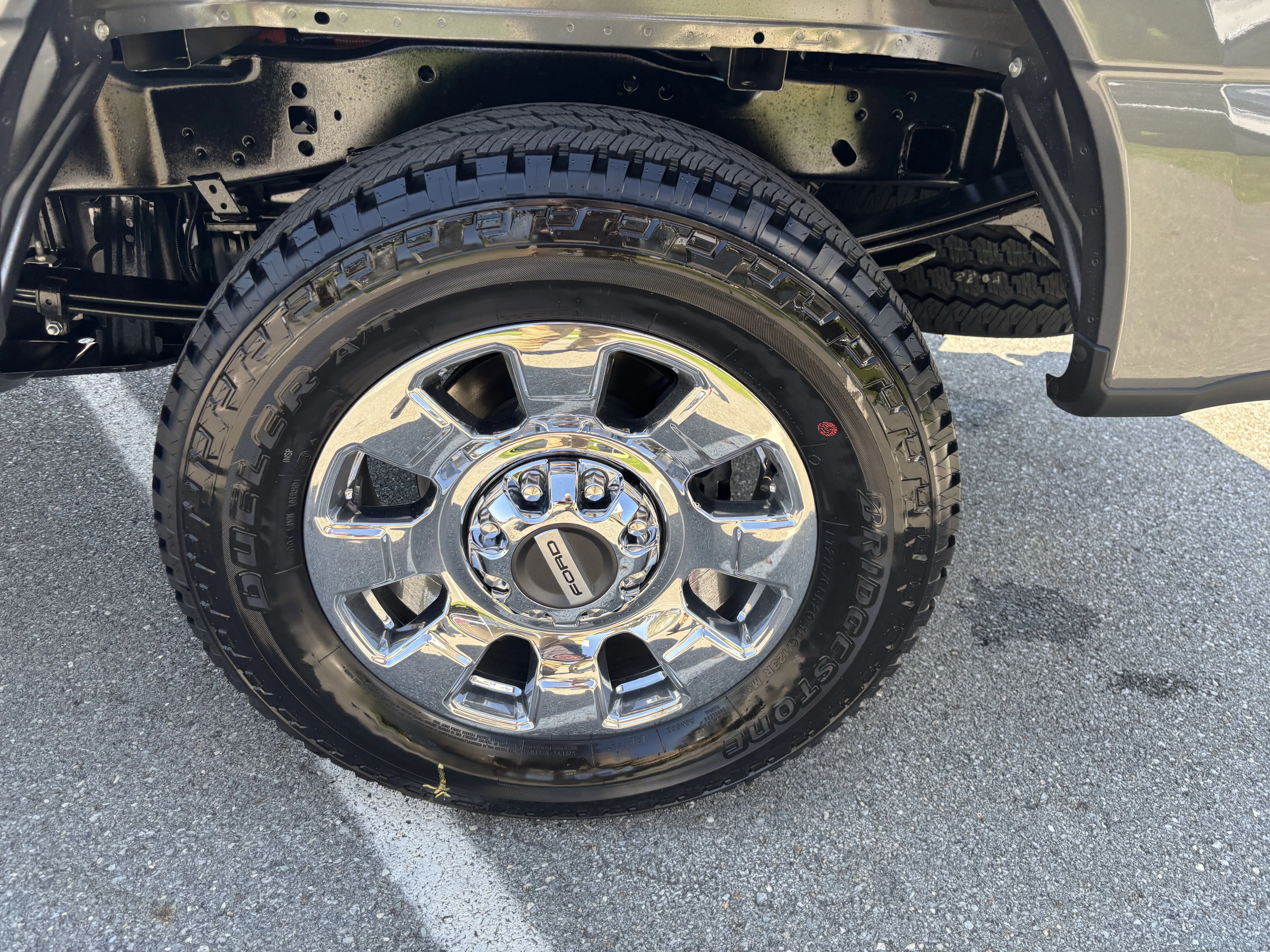 New 2026 Carbonized Gray Metallic Ford F-250® Lariat® image 51