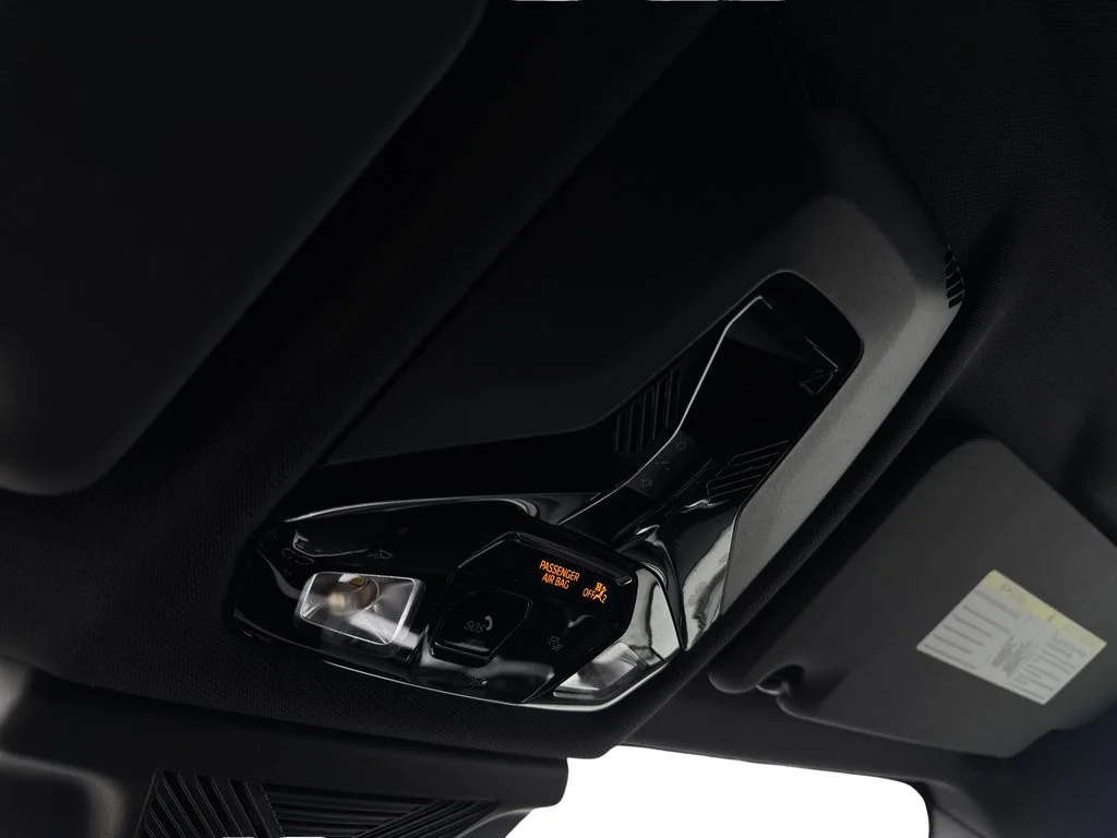 Used 2026 Black BMW xDrive28i image 73
