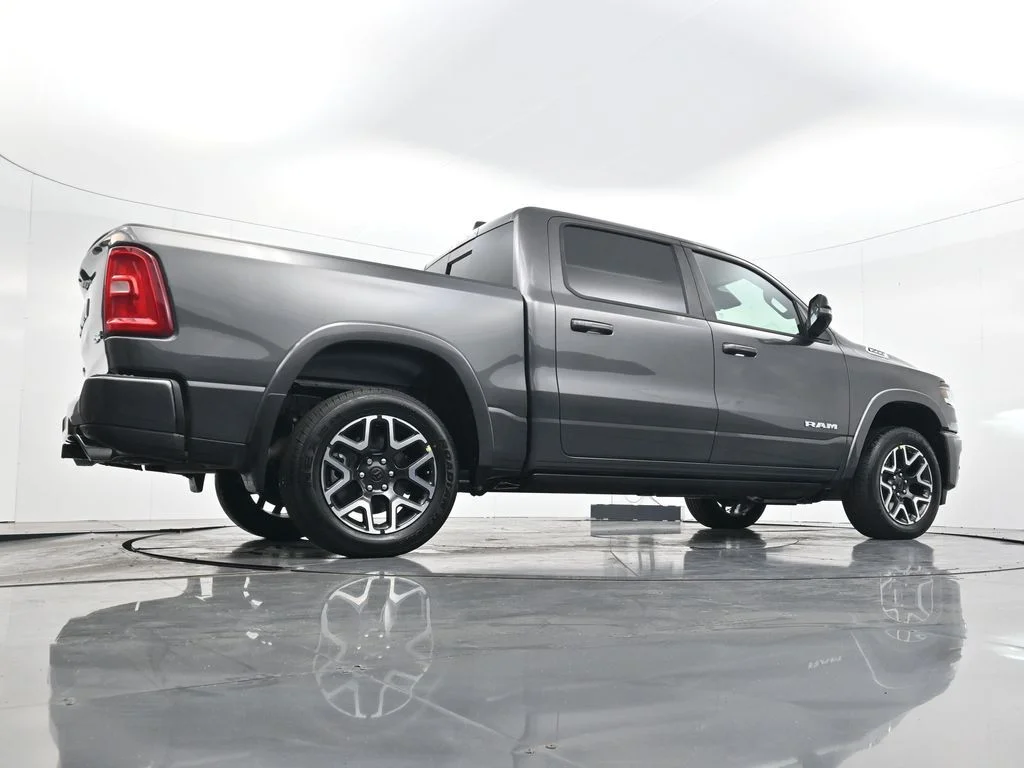 New 2026 Granite Crystal Metallic Clear-Coat Exterior Paint RAM Laramie image 38