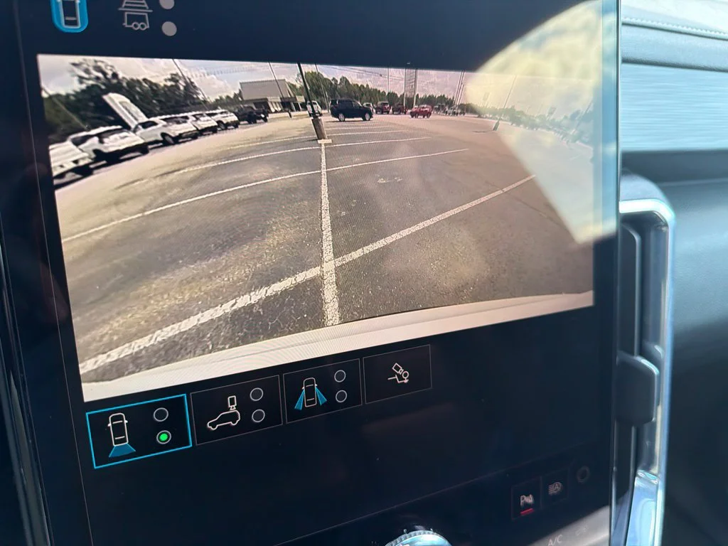 Used 2026 Summit White GMC Elevation image 20