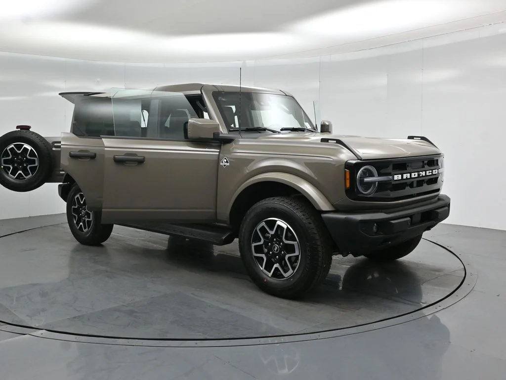 New 2026 Marsh Gray Ford Outer Banks image 31