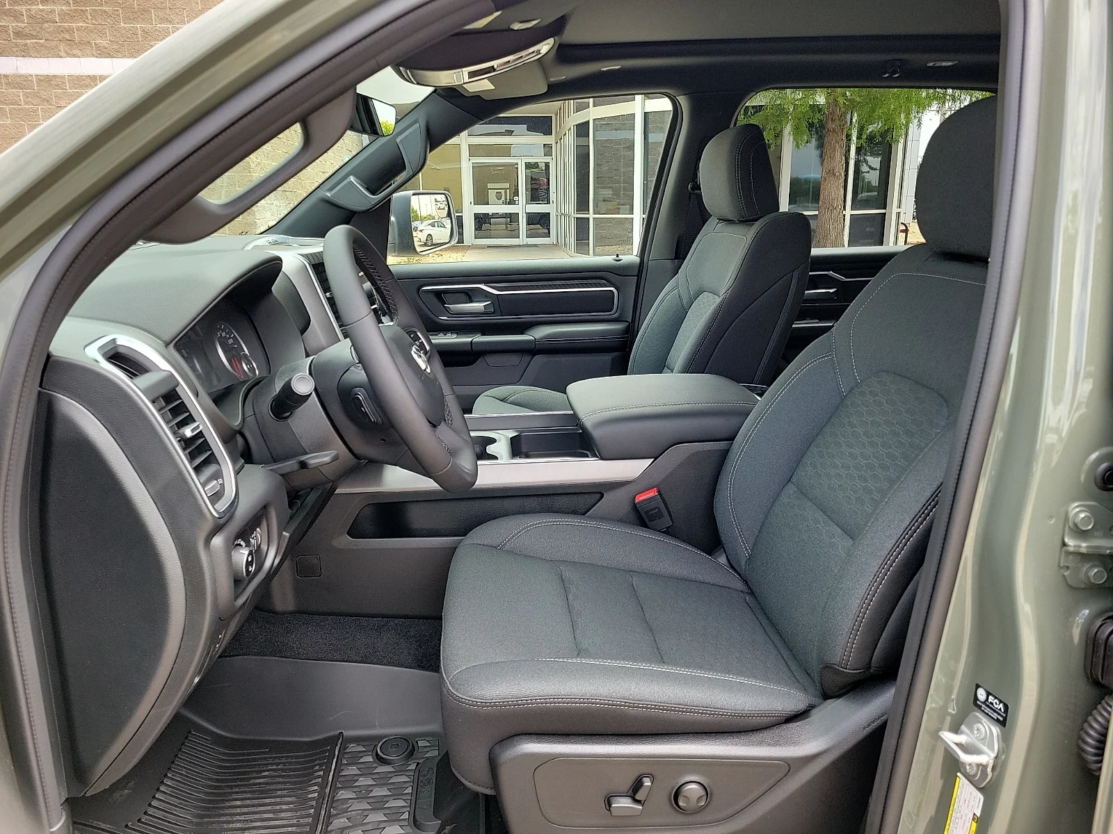 New 2026 PJ7 Canyon Lake Ram LONE STAR CREW CAB 4X4 5