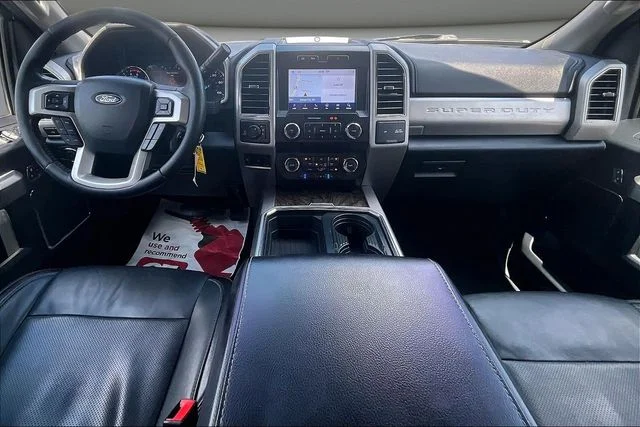 Used 2019 Magnetic Metallic Ford Lariat image 8
