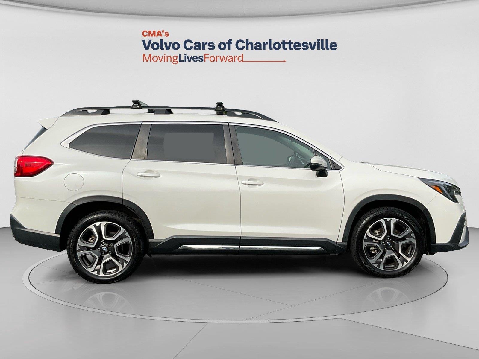 Used 2023 Crystal White Pearl Subaru Limited image 6
