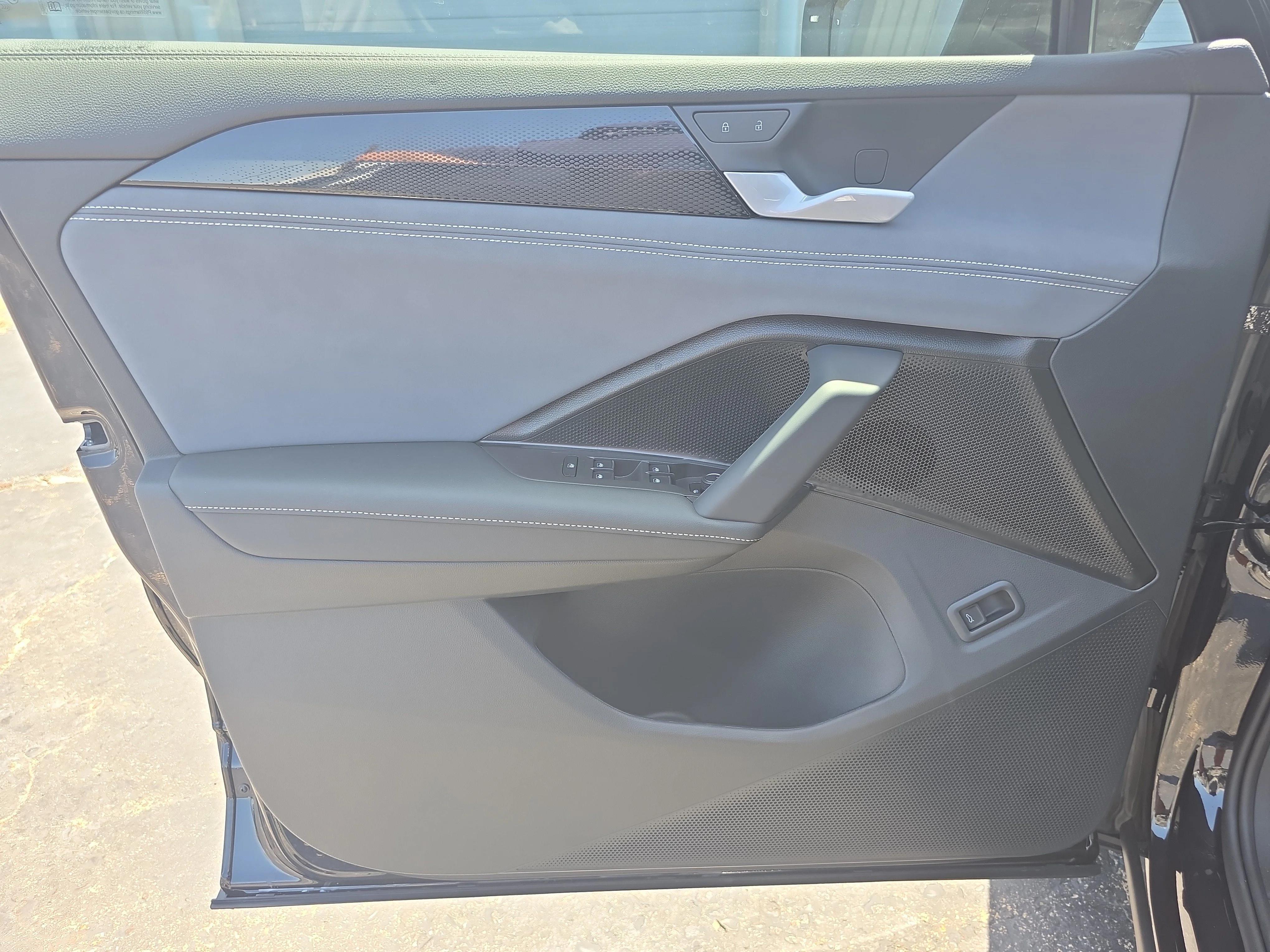 New 2026 Black Volkswagen SE image 17