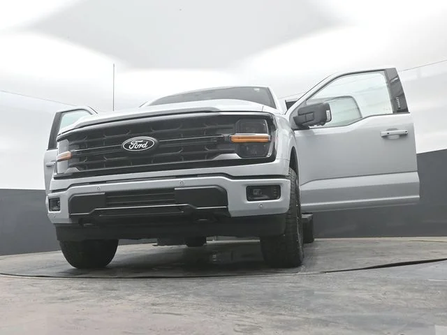 New 2026 Avalanche Ford XLT image 30