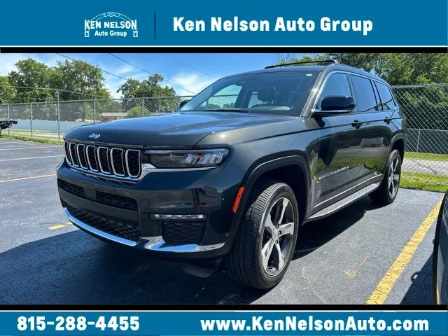 Used 2023 Rocky Mountain Pearlcoat Jeep Limited image 1