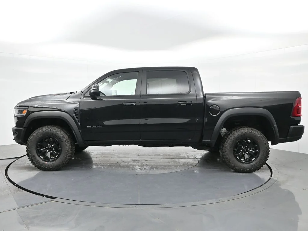 New 2026 Diamond Black Crystal Pearl-Coat Exterior Paint RAM RHO image 10