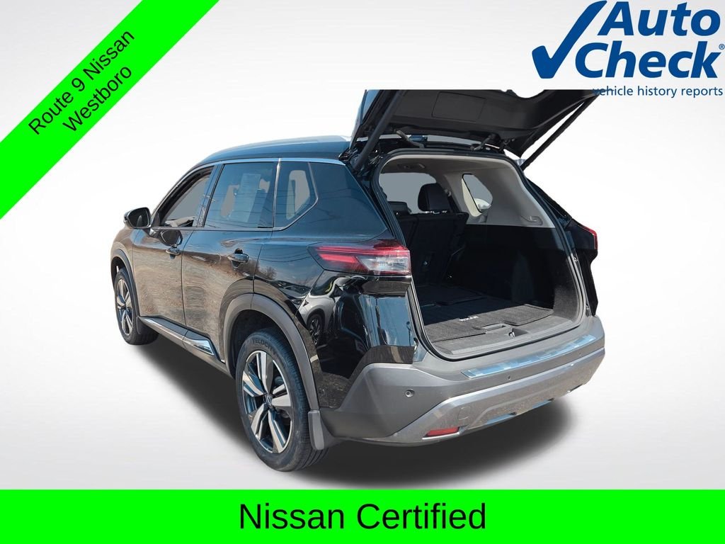 Used 2023 Black Nissan SL image 10