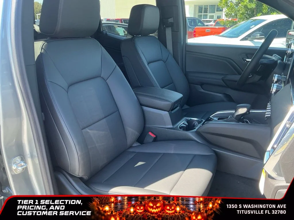New 2026 Sterling Metallic GMC Elevation image 16