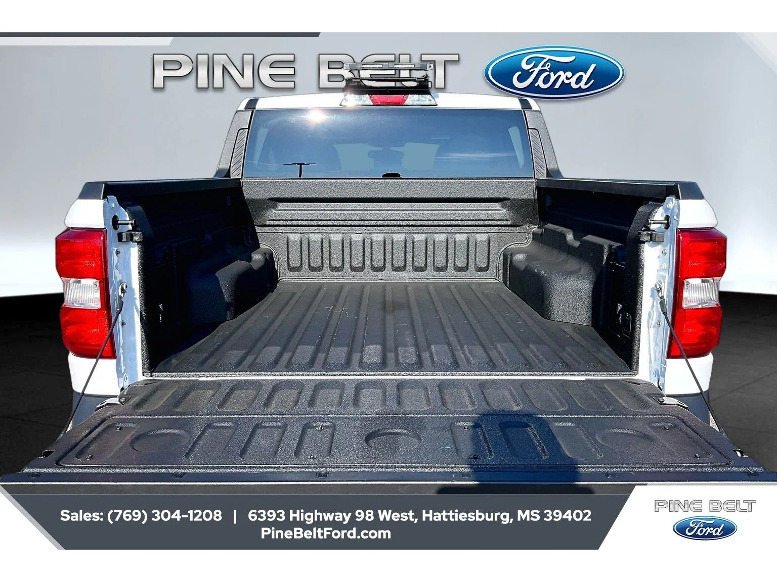 Used 2026 Oxford White Ford XL image 12