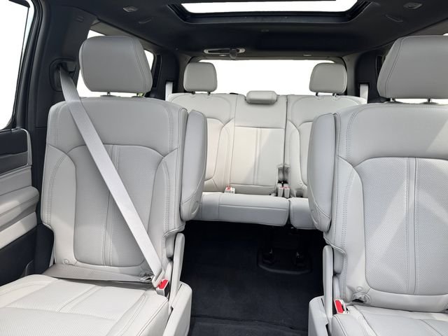 New 2026 Fathom Blue Pearlcoat Jeep Limited Reserve image 19