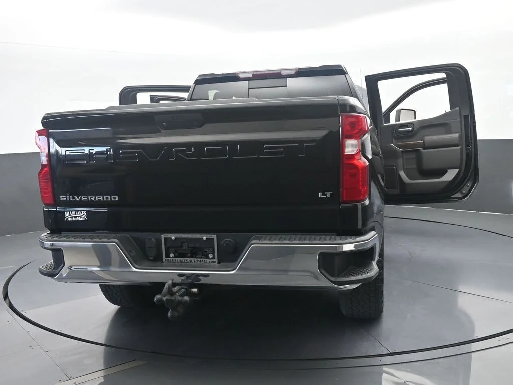 Used 2021 Black Chevrolet LT image 74
