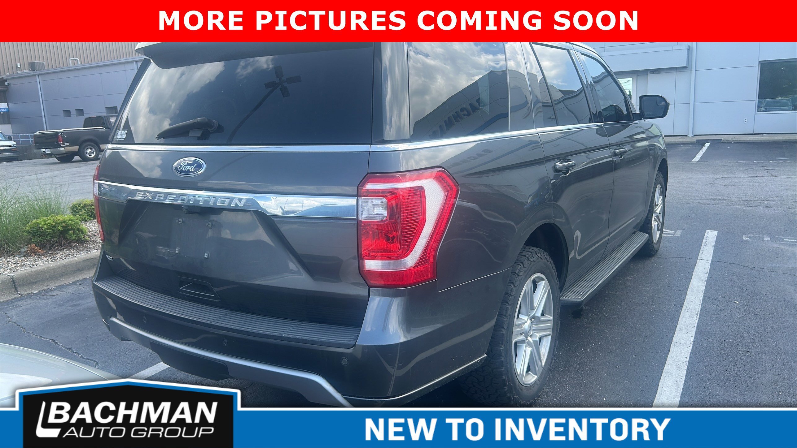 Used 2018 Magnetic Metallic Ford XLT image 8