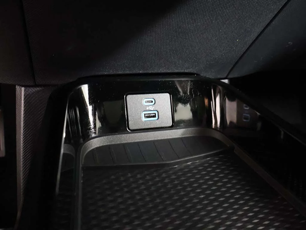 Used 2023 Gray Metallic Ford California Route 1 image 54