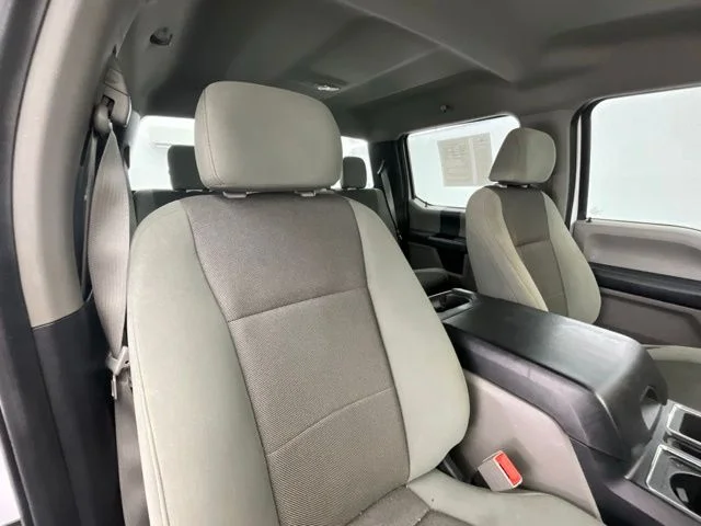 Used 2019 White Ford XL image 13