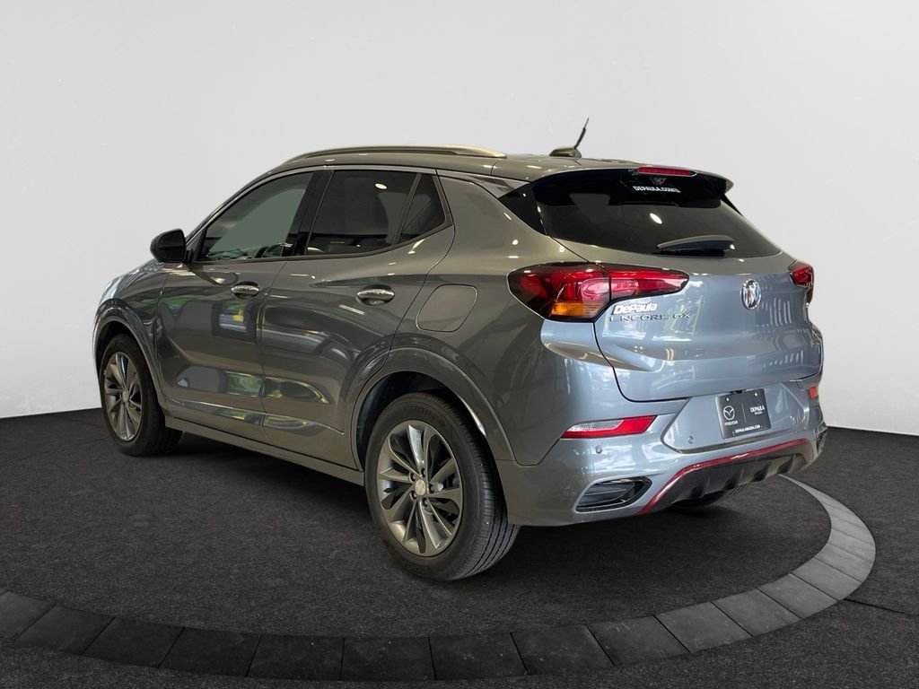 Used 2021  Buick Essence image 3