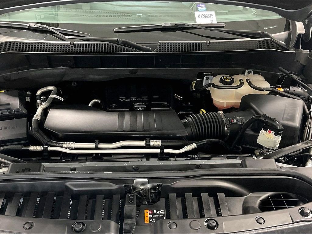 Used 2023 Gray Chevrolet LT image 29