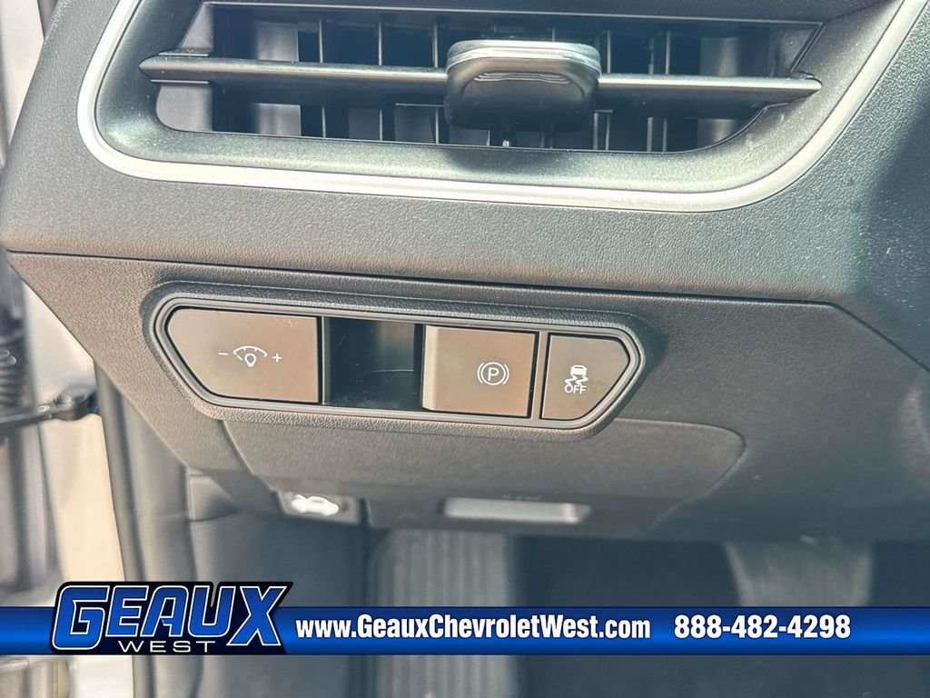 Used 2025 Gray Kia LXS image 39