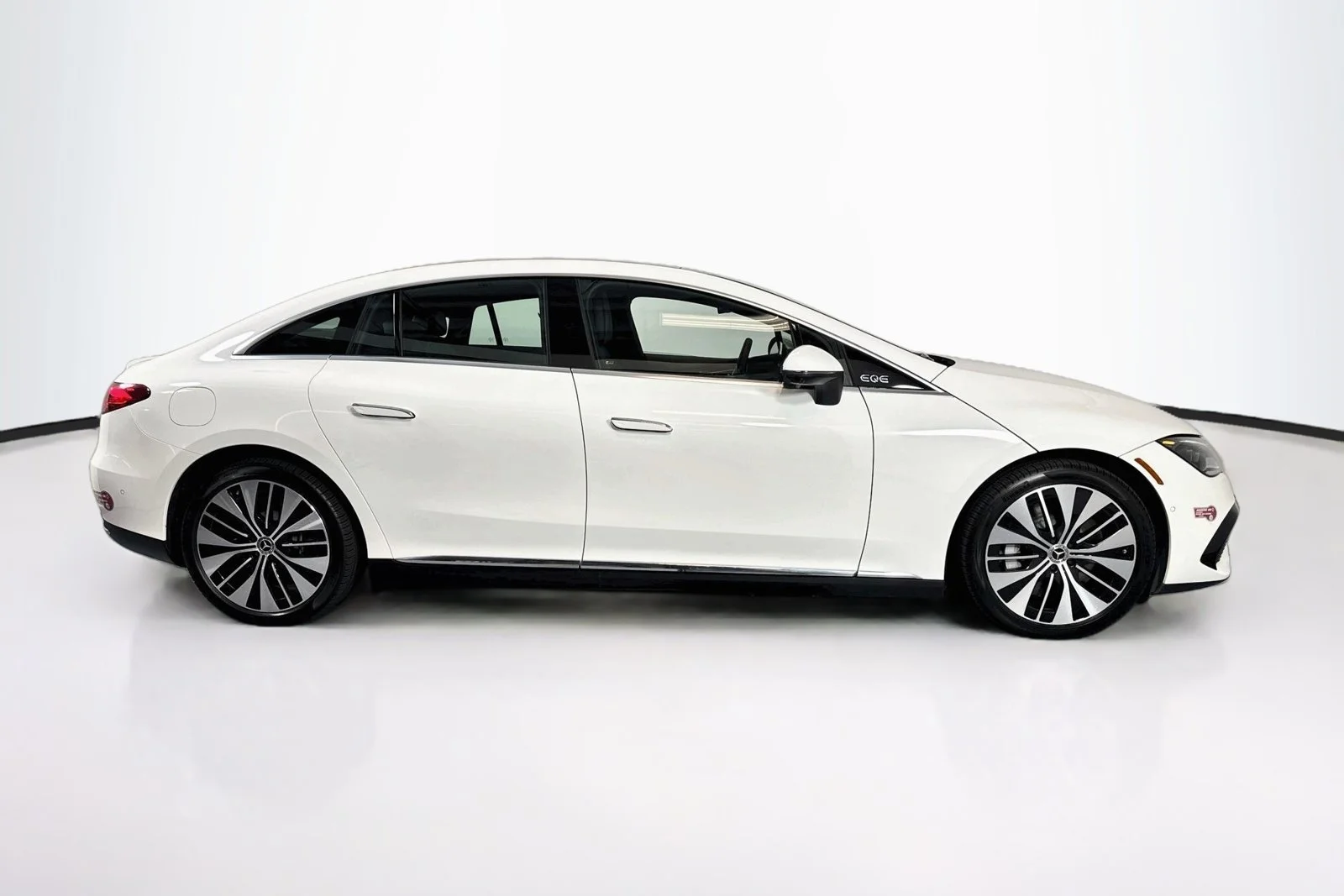 Used 2024 Polar White Mercedes-Benz EQE 350 image 4