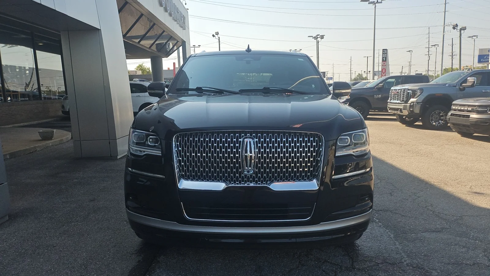 Used 2022 Black Lincoln Reserve 4WD image 8