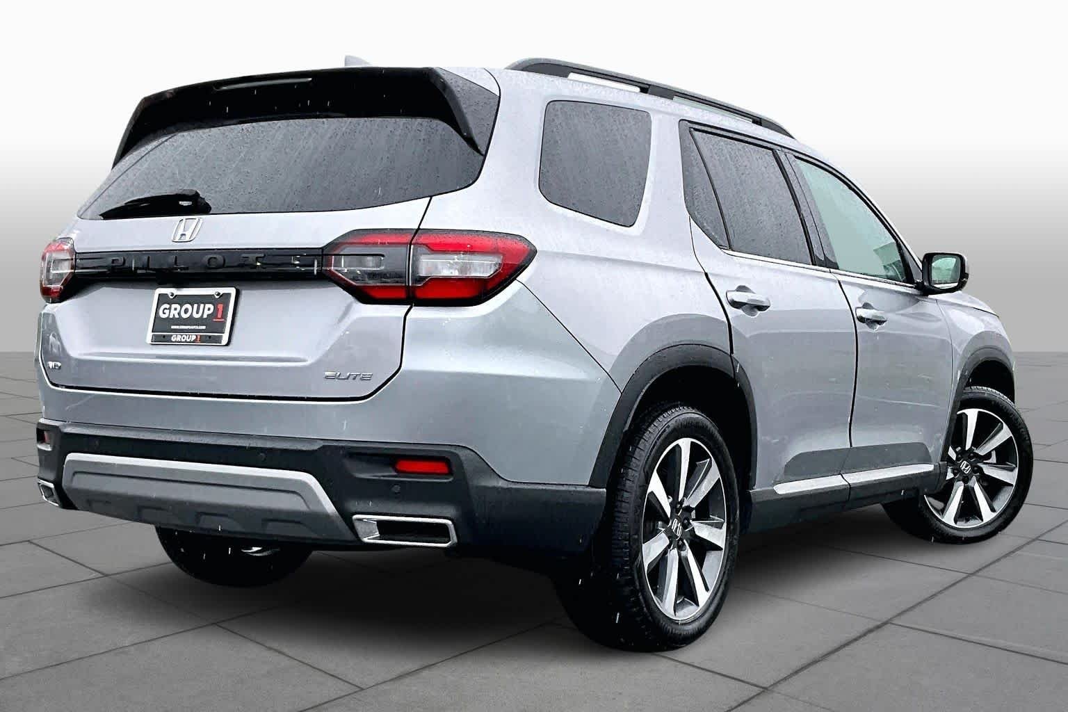 2024 Honda Pilot Elite - Photo 13