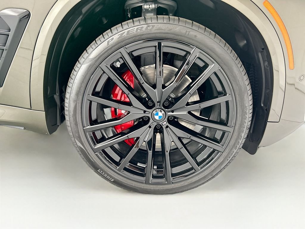 New 2026 Green Metallic BMW xDrive40i image 31