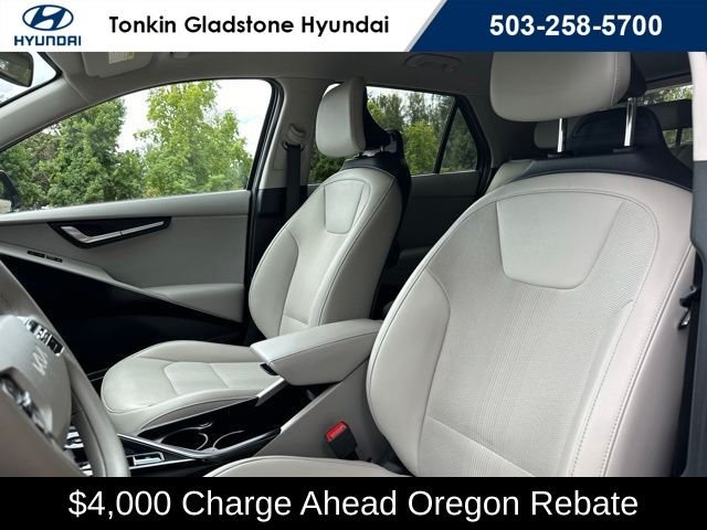 Used 2023 Cityscape Green Kia Wind image 12