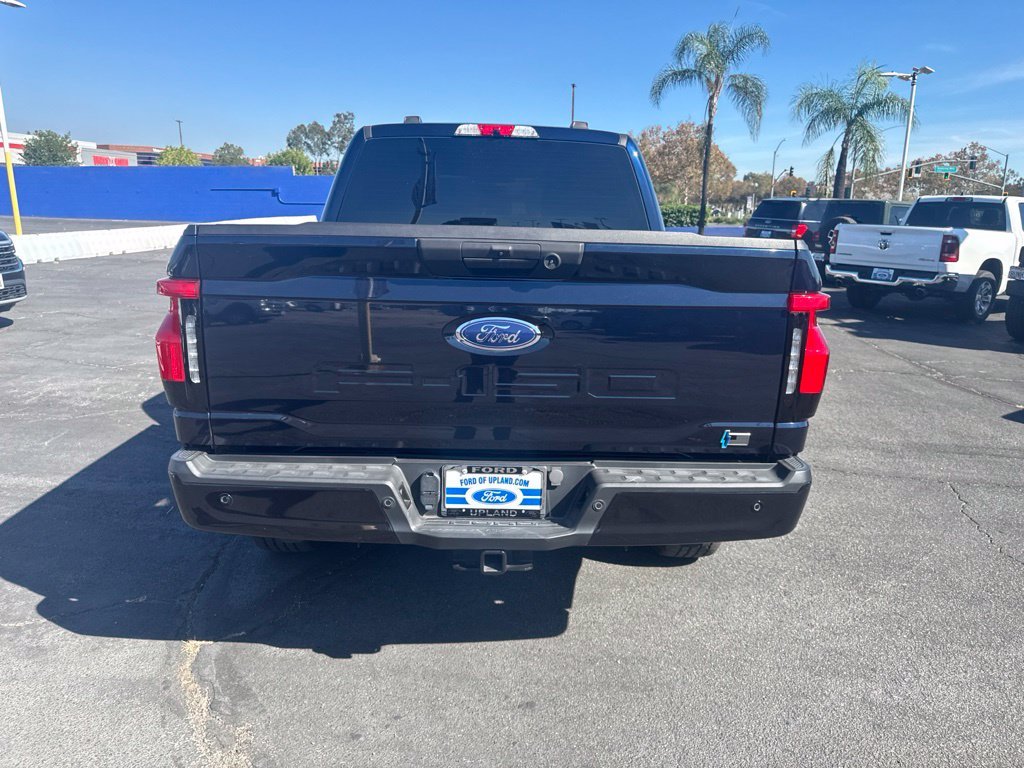 Used 2023 Blue Metallic Ford XLT image 8