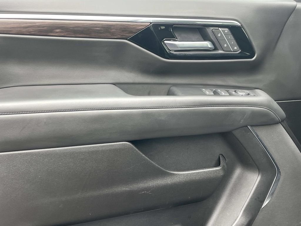 2025 Chevrolet Tahoe LT - Photo 20