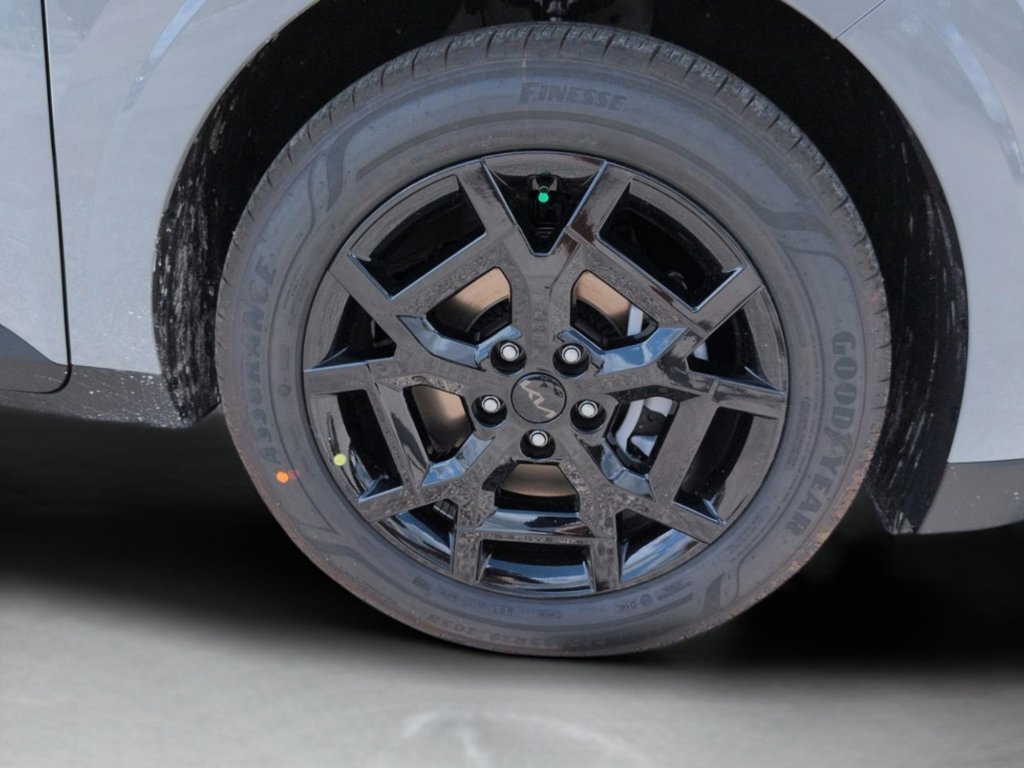 New 2026 Ceramic Silver Kia SX Prestige image 11