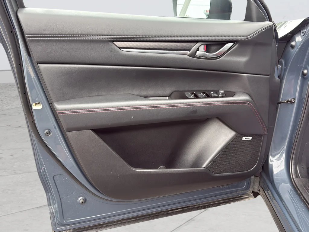 Used 2024 Gray Mazda 2.5 S Carbon Edition image 33
