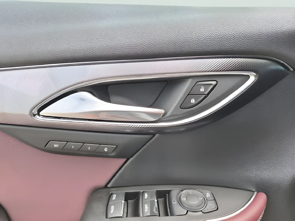 2026 Buick Envision Sport Touring - Photo 30