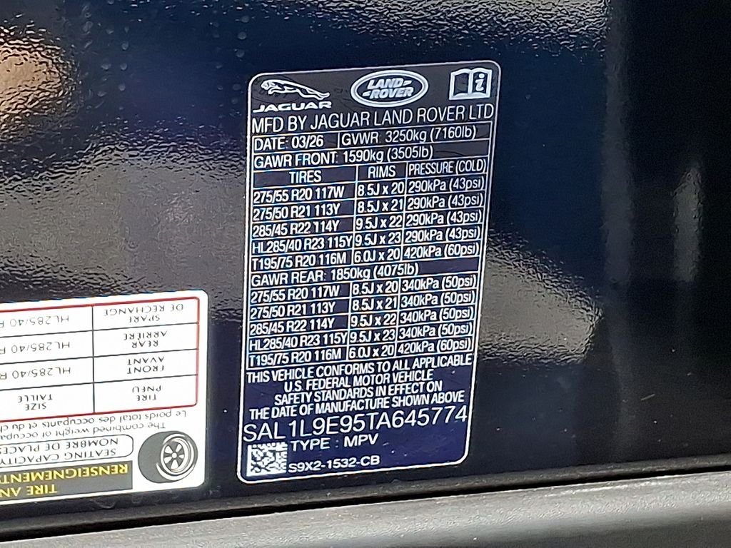 New 2026 Constellation Blue Ultra Metallic Gloss Land Rover Dynamic SE image 16