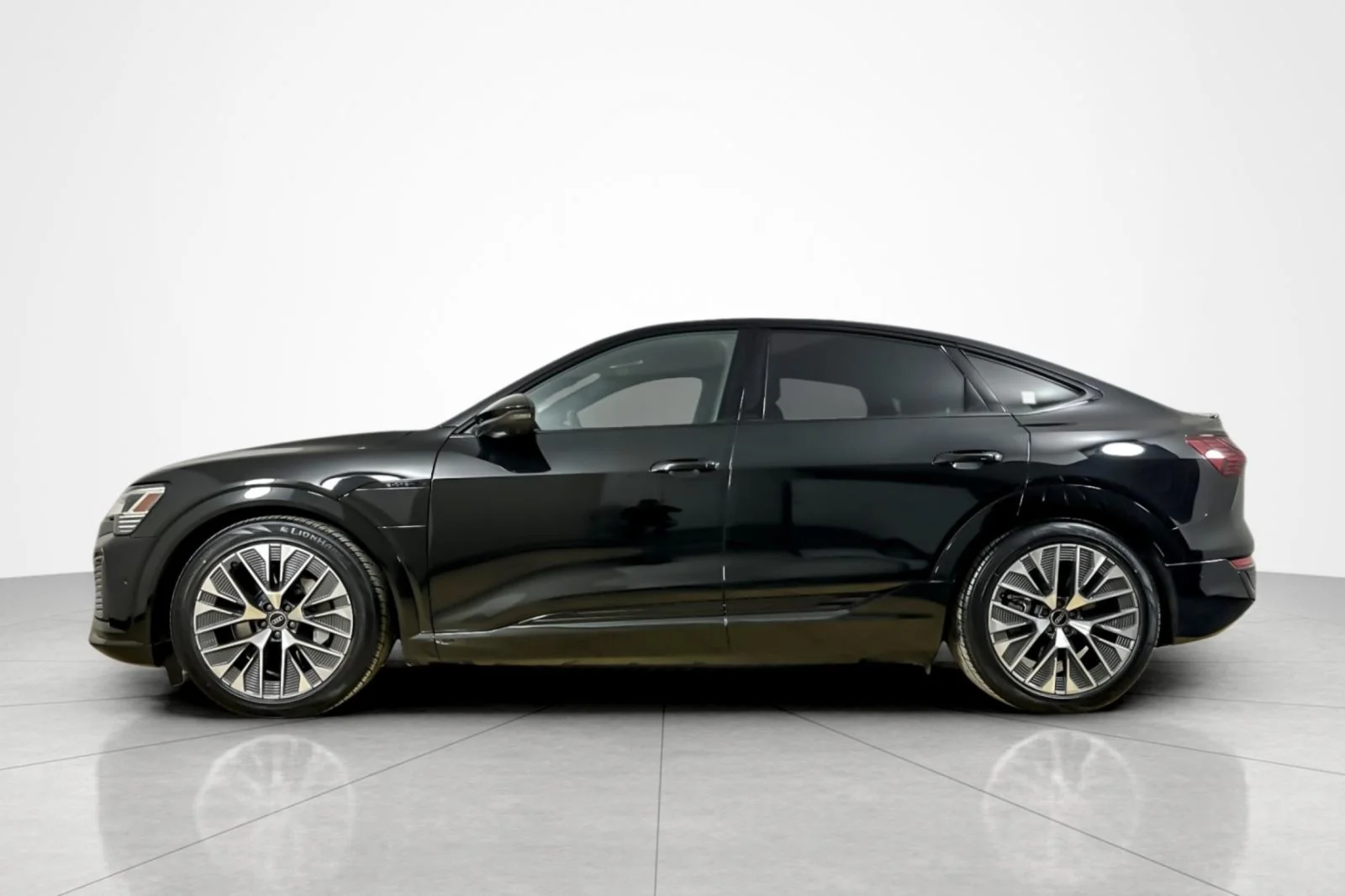 Used 2024 Mythos Black Metallic Audi S line Premium Plus quattro image 2
