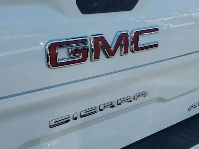 Used 2021 SUMMIT WHITE GMC AT4 image 33