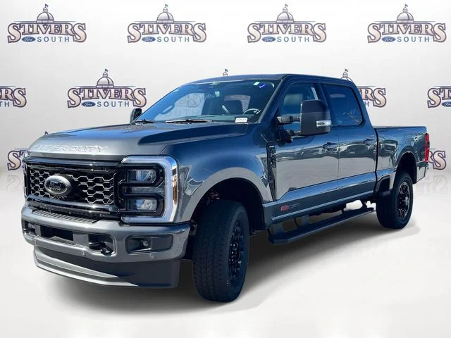 New 2026 Gray Ford Lariat image 5