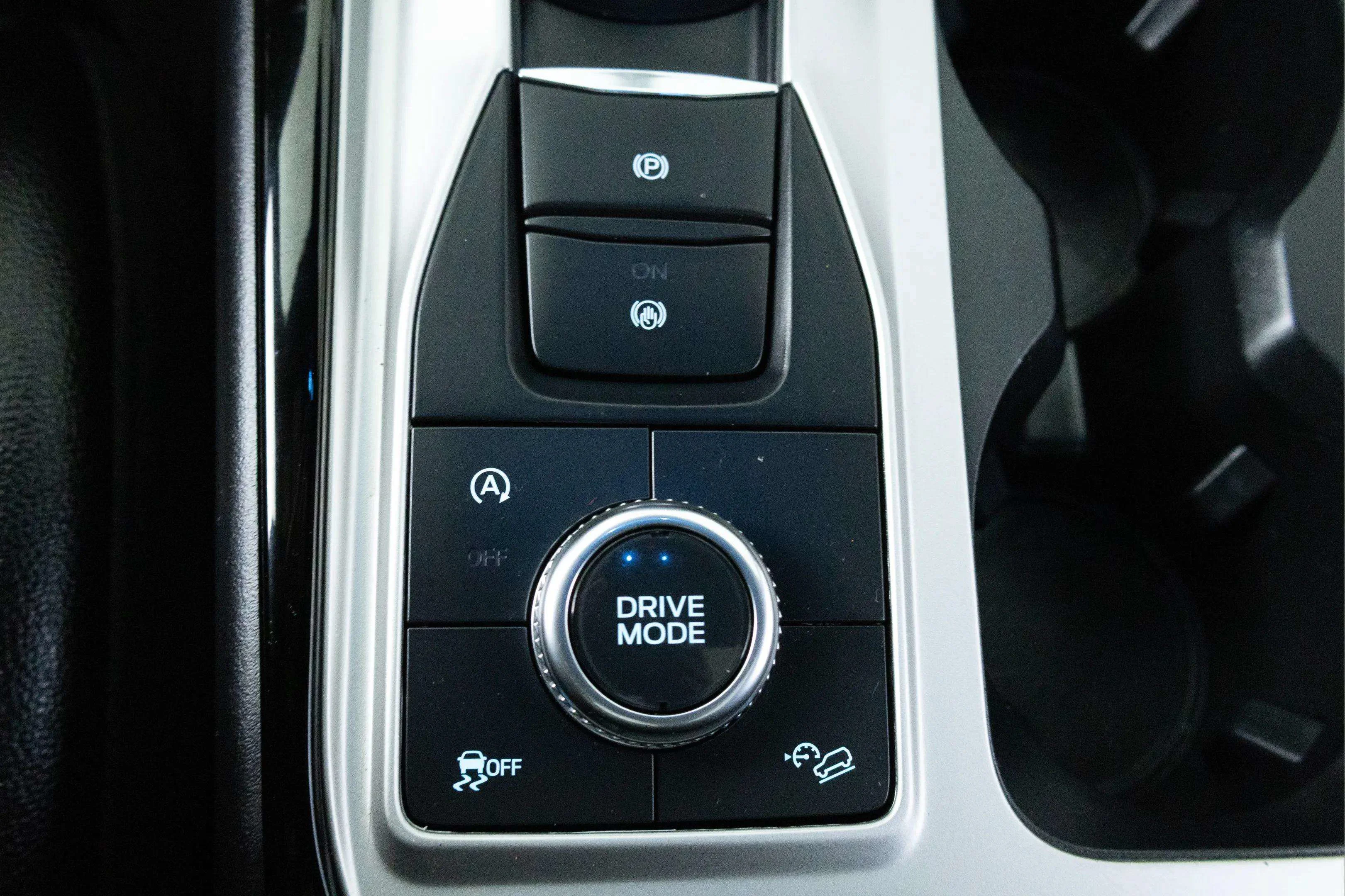 Used 2022 STAR WHITE METT Ford ST image 23