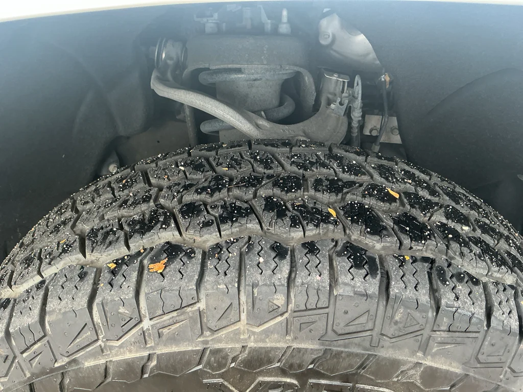 Used 2022 Summit White Chevrolet LT Trail Boss image 9