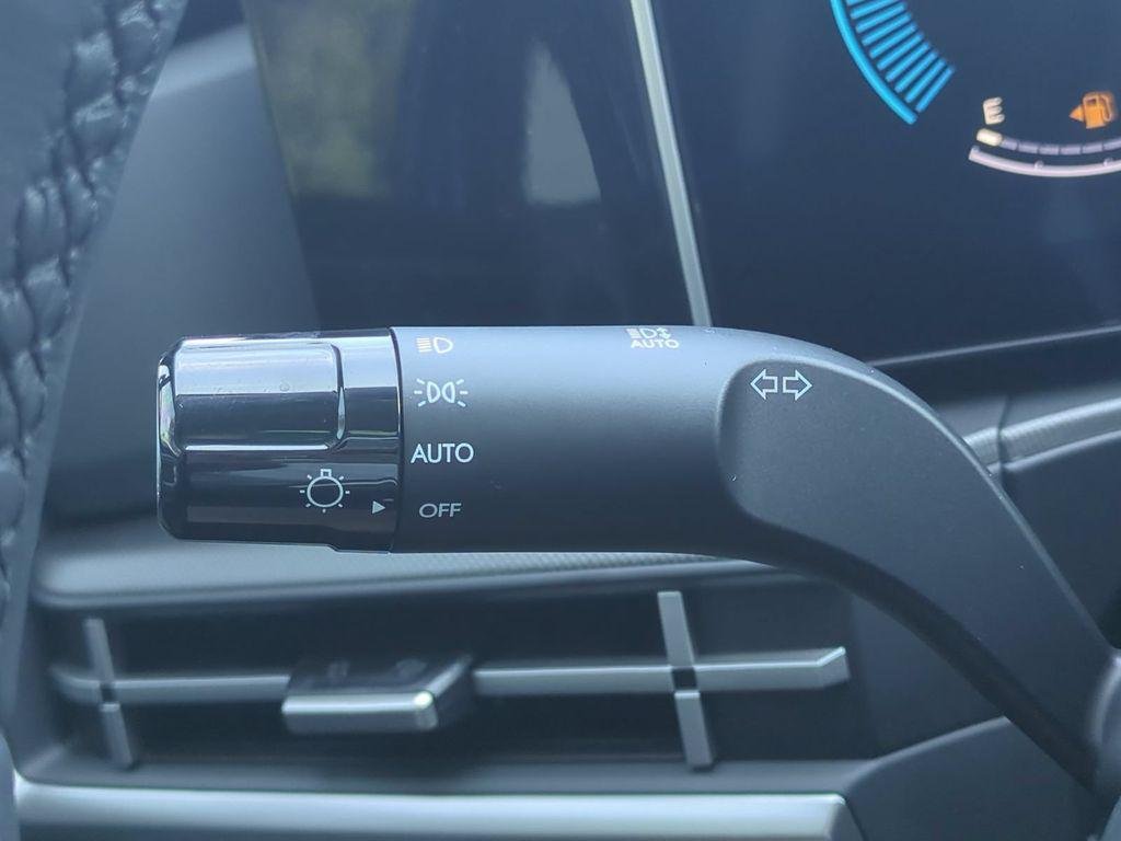 New 2027 Blue Hyundai XRT AWD image 33