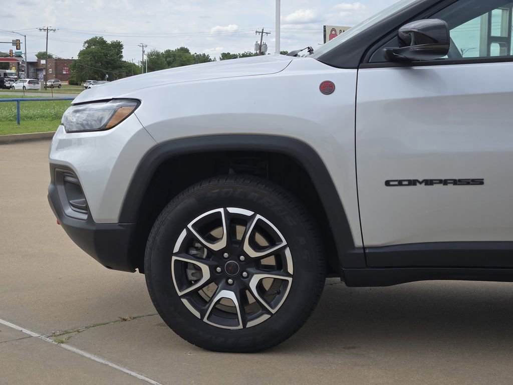 2025 Jeep Compass Trailhawk - Photo 28