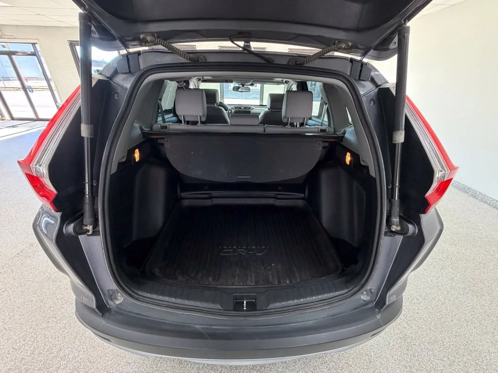 Used 2017 Silver Honda EX-L image 10