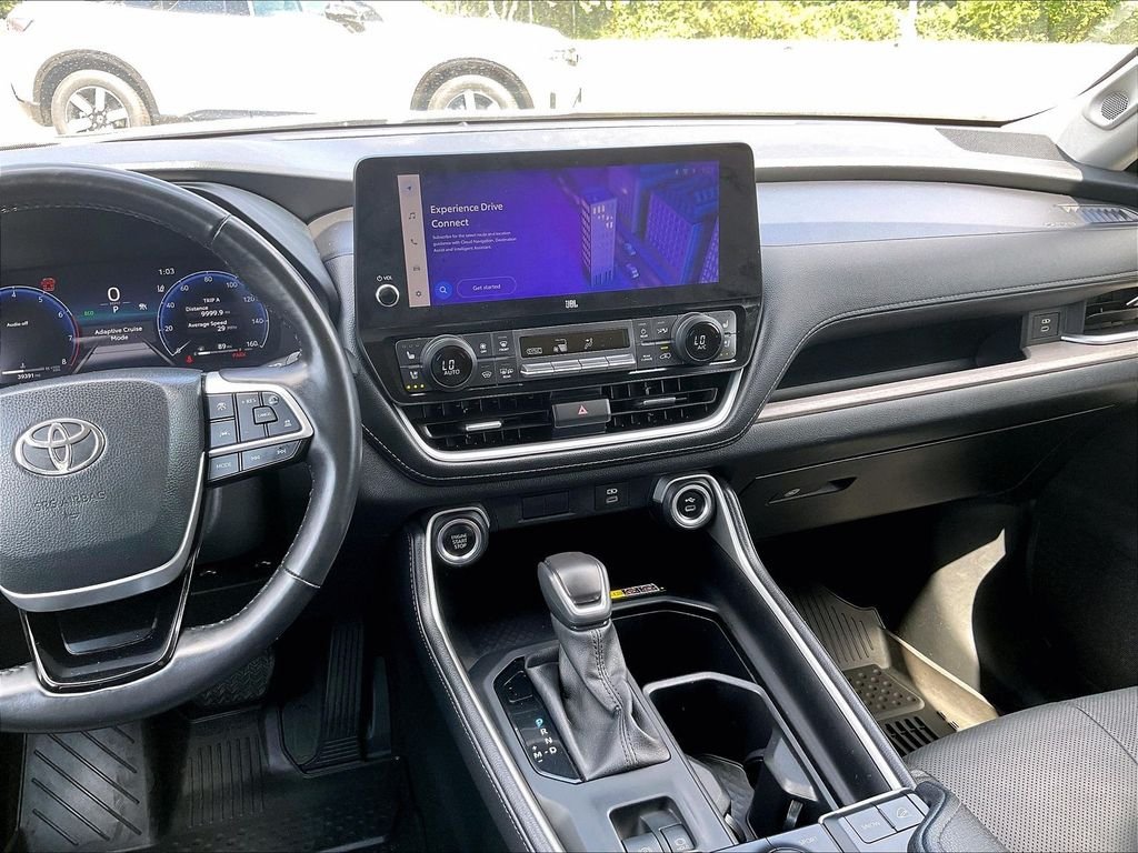 Used 2024 White Toyota Limited image 19