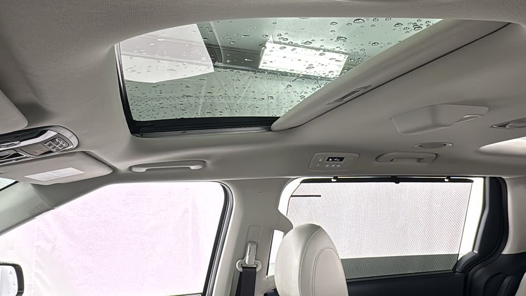 2026 Kia Carnival SX Prestige - Photo 35