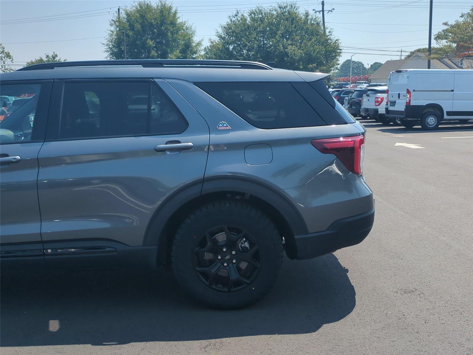 Used 2022 Carbonized Gray Metallic Ford Timberline image 11