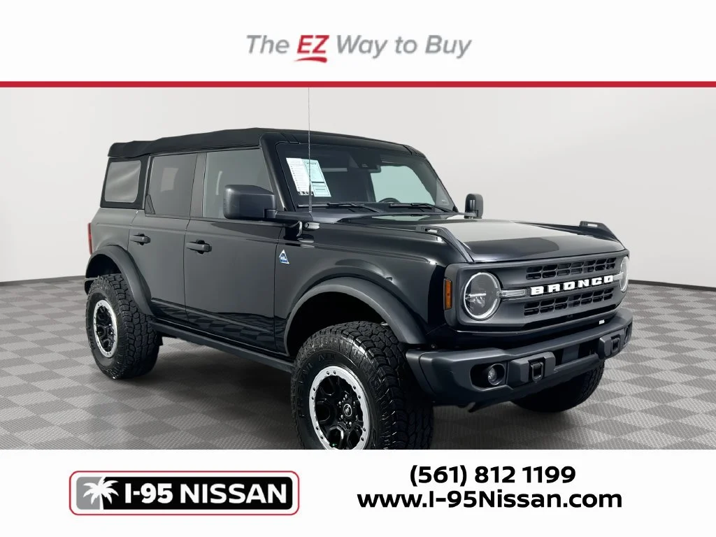 2023 Ford Bronco 4-Door Black Diamond