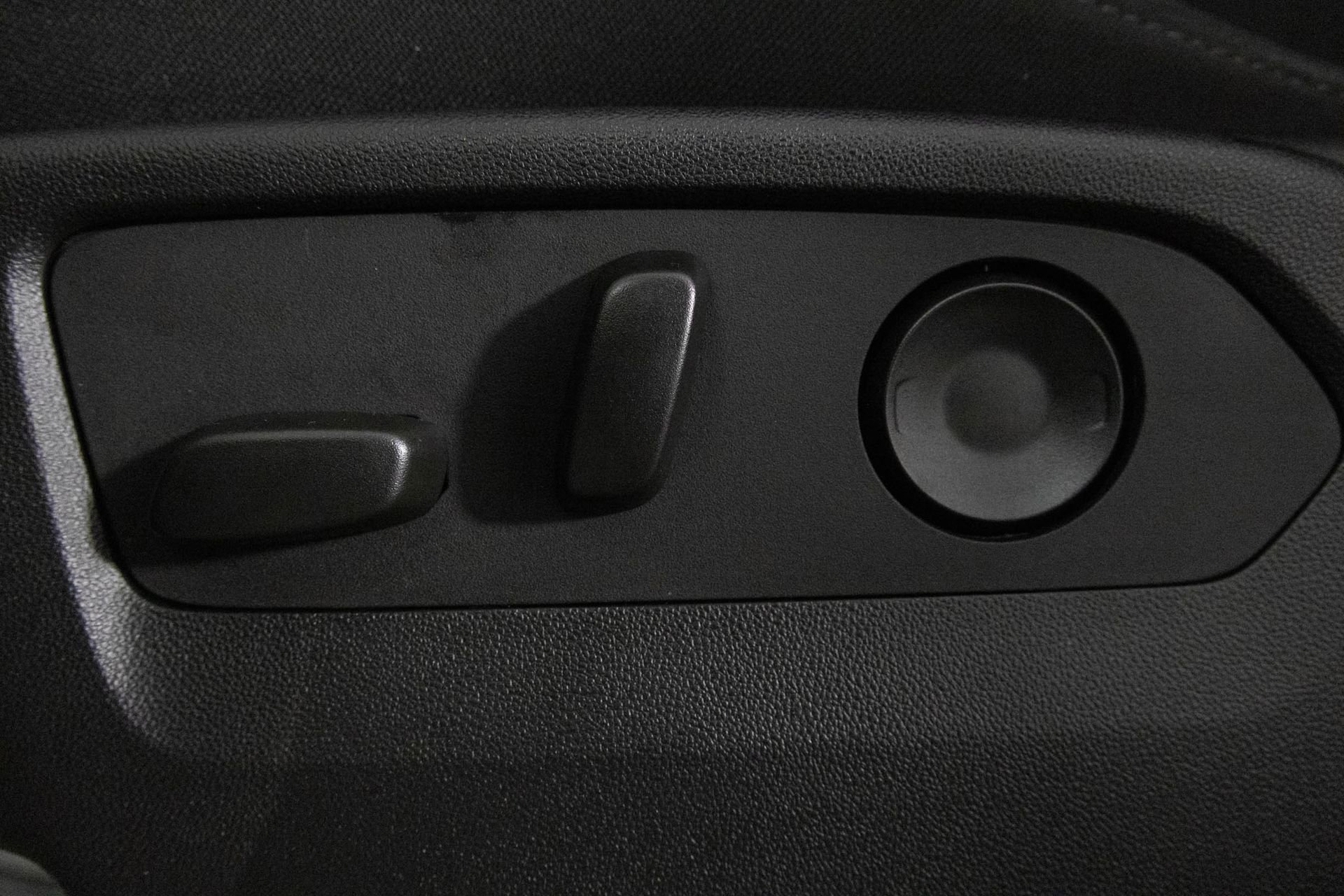 2022 GMC SIERRA - Image 55